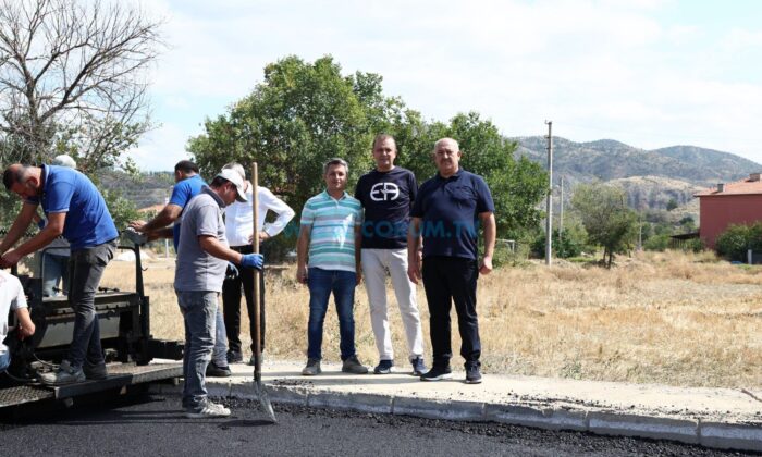 Gelgör, Şenyurt’taki Asfalt Çalışmalarını İnceledi