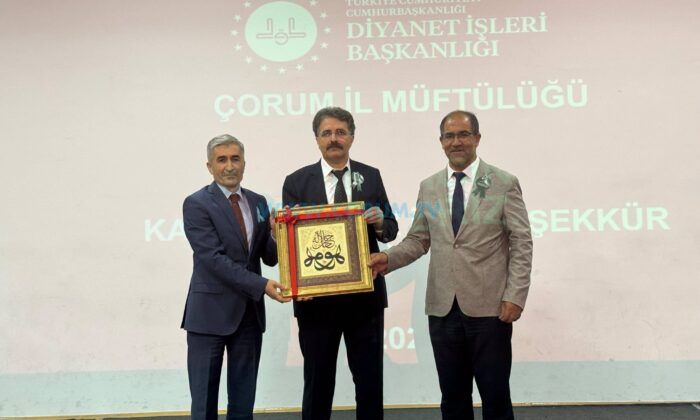 ‘Peygamberimiz ve Güzel Ahlak’ Konuşuldu