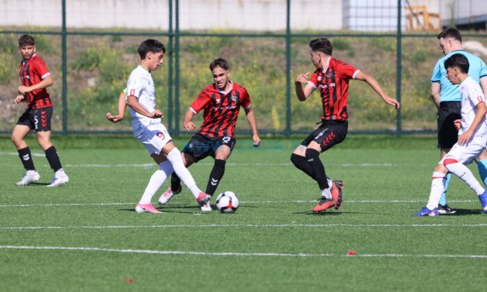 Akademikler Çorum’da Oynayacak