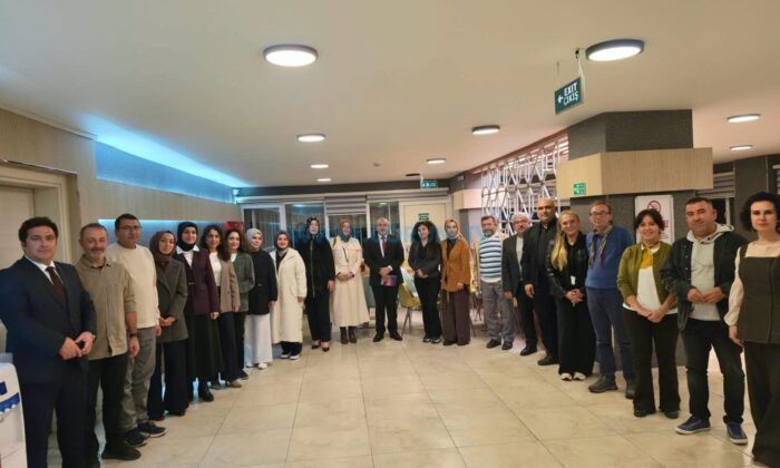 Çağlar, Edebiyatçı Öğretmenlerle Buluştu