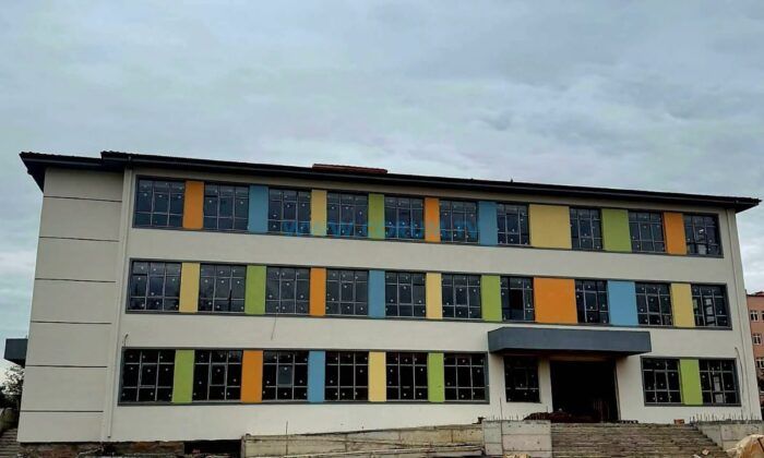 Çocukların Yeni Yuvaları İçin Şantiyelerde Mesai
