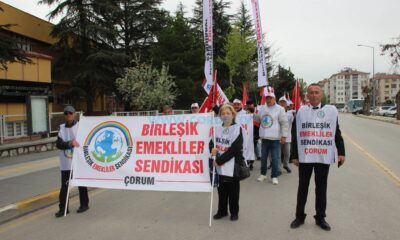 Emekliler Ankara’ya Yürüyor
