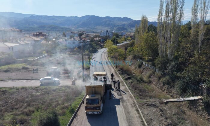 Koyunbaba Mahallesi Sıcak Asfaltla Buluşuyor