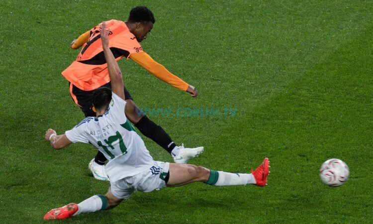 Moukoko’dan 90 Dakikada Bir Gol Bir Asist