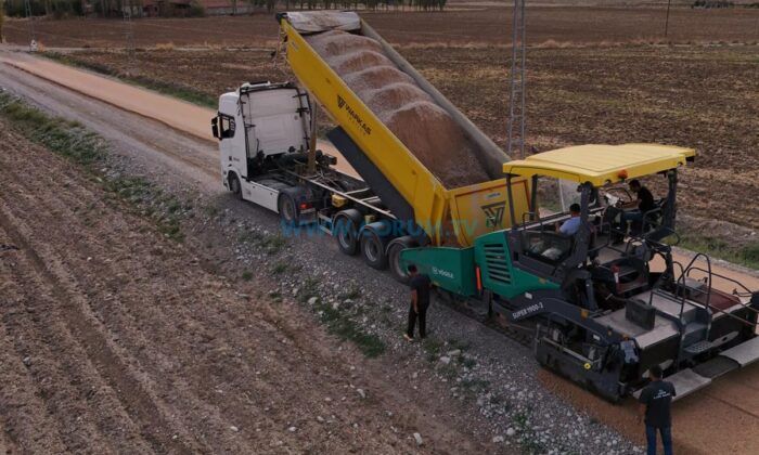 Özel İdare’den Sıcak Asfalt Çalışmaları