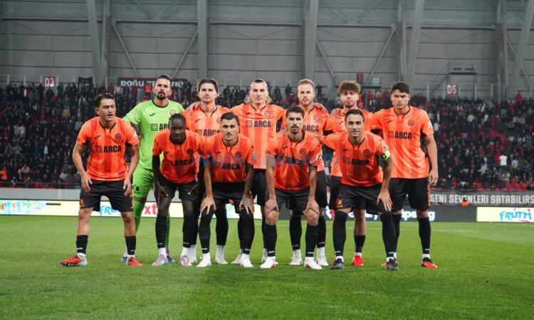 Tecrübeli Oyuncu Ceza Sınırına Geldi!