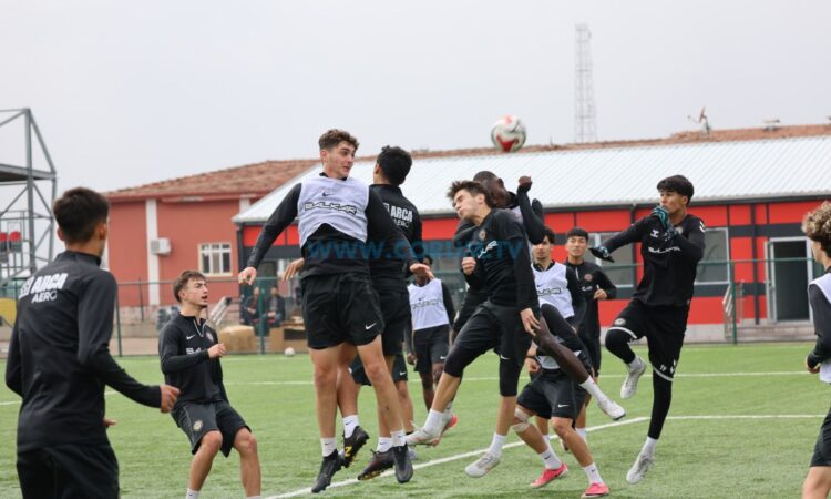 U19’lar da Sahaya Çıkıyor